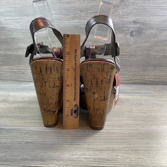 NWT Mossimo waylon cute pewter colored strappy caged wedge cork sandal Size 8.5 - Picture 12 of 14